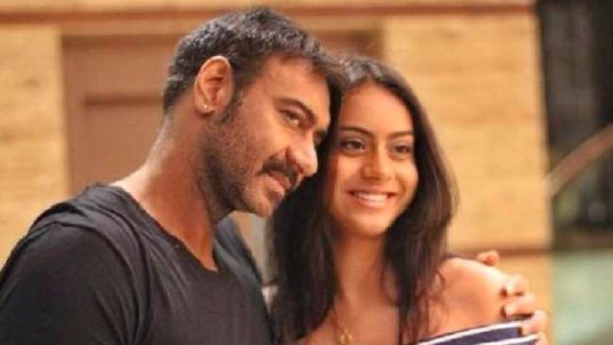 https://www.jagranimages.com/images/newimg/14022023/14_02_2023-ajay_devgn_nysa_devgan_1_23328809.jpg