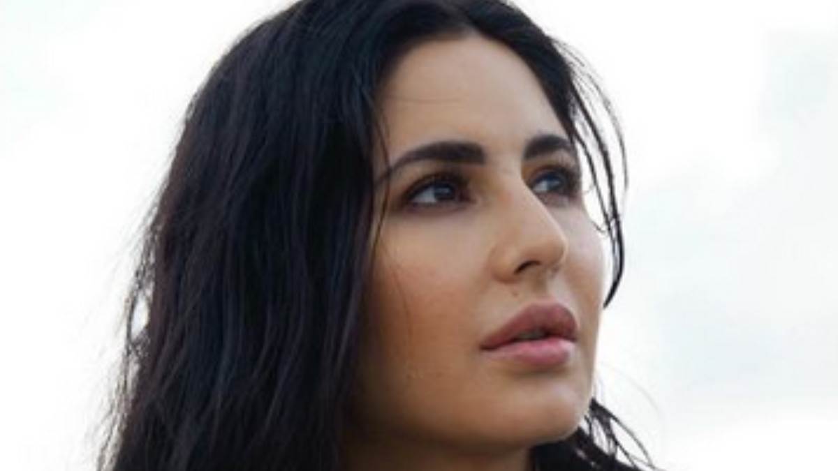 katrina kaif confesses her personal life secret when she checked partners phone and cried in public bathroom she not checked vicky kaushal phone video goes viral on social media