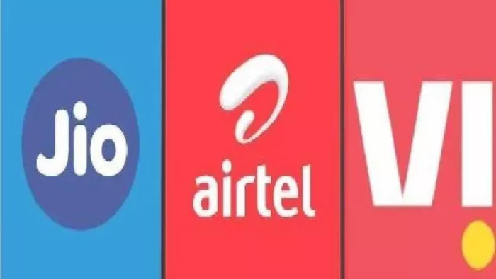 Reliance jio, Airtel, Vodafone idea gives this recharge plan for lovers