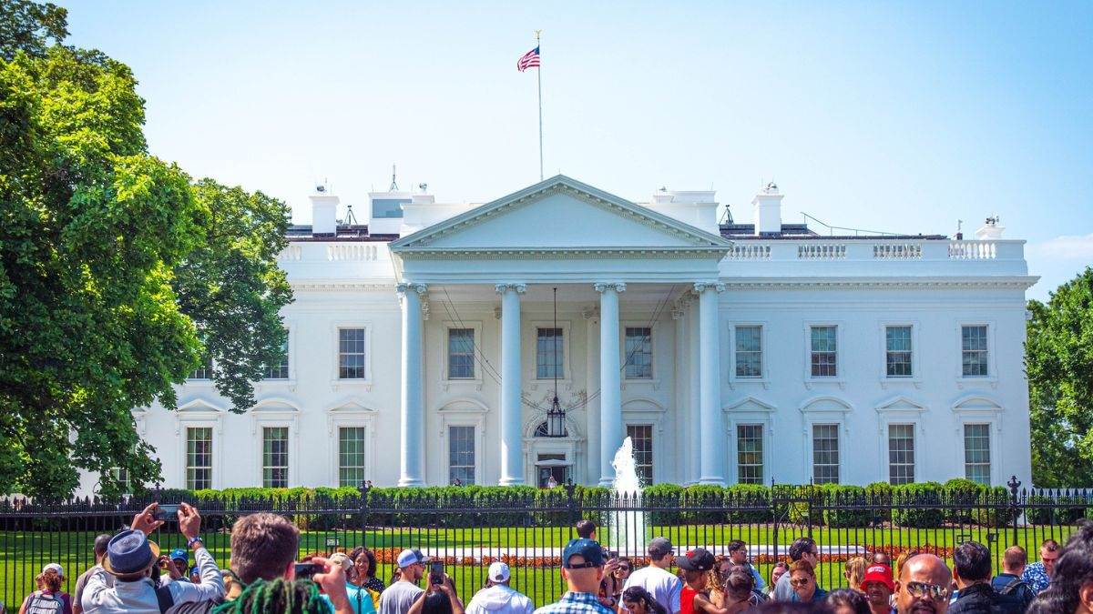https://www.jagranimages.com/images/newimg/14022024/14_02_2024-white_house_23652744.jpg
