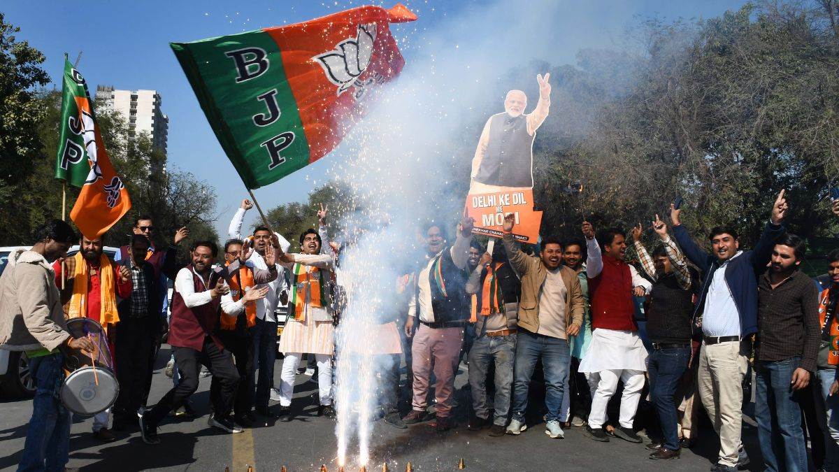 https://www.jagranimages.com/images/newimg/14022025/14_02_2025-delhi_bjp_23884268.jpg