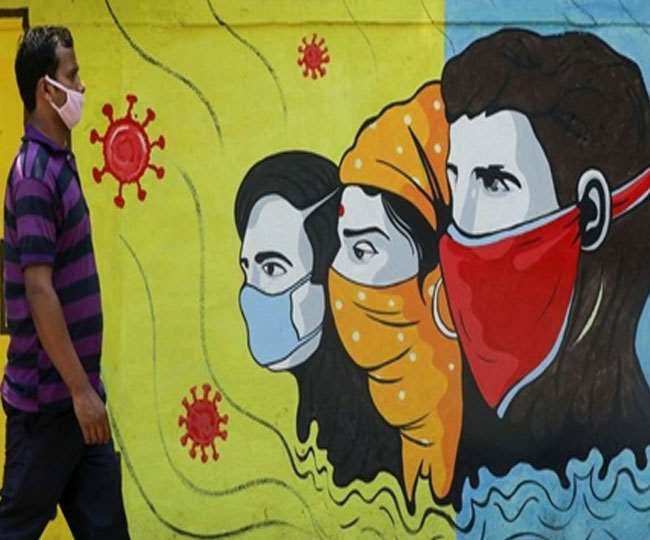 देश में आज फिर बढ़े कोरोना वायरस संक्रमण के मामले। (फोटो: रायटर)