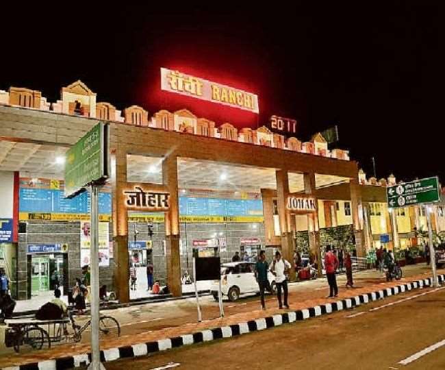 https://www.jagranimages.com/images/newimg/14032022/14_03_2022-ranchi_railway_station_22543844_8124359.jpg