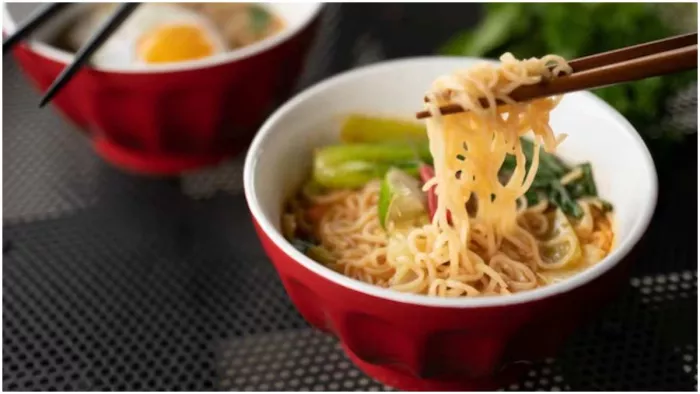 Instant Noodles Side Effects: कैंसर के साथ कई बीमारियों की वजह बनते हैं इन्सटेंट नूडल्स