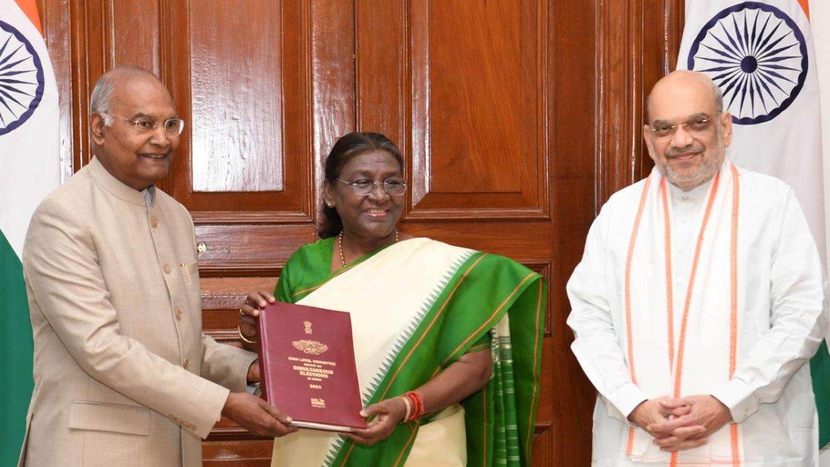 lok sabha and assembly elections should held simultaneously kovind panel submits report on one nation one poll