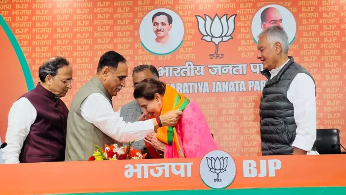 पटियाला सांसद परनीत कौर ने INC की प्राथमिक सदस्यता से दिया इस्तीफा