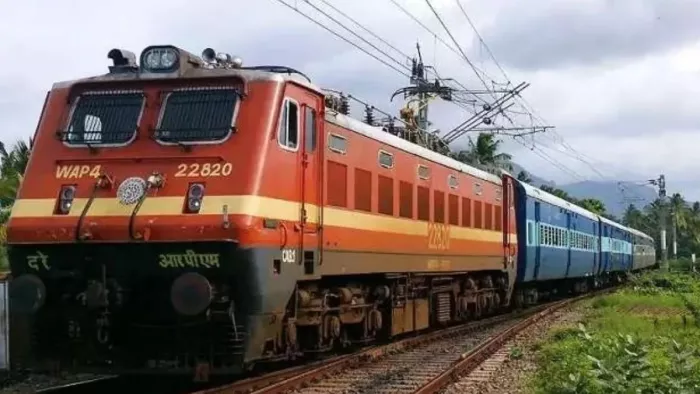 जयनगर, गोरखपुर, पूर्णिया व कटिहार के लिए धनबाद होकर होली स्पेशल ट्रेन।