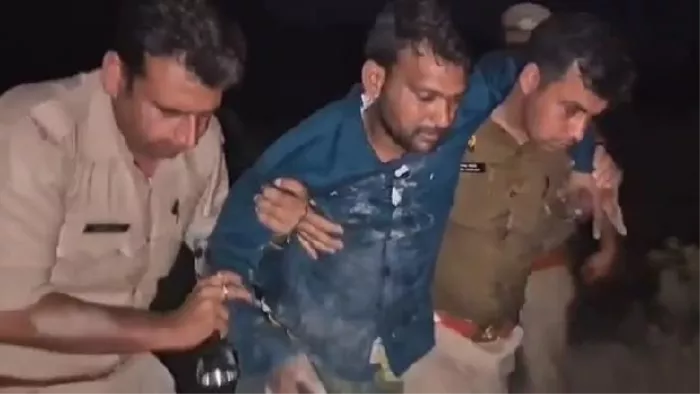 सफीपुर में हुई पुलिस मुठभेड़ में घायल छंगा को लेकर जाती पुलिस। वीडियोे ग्रेव