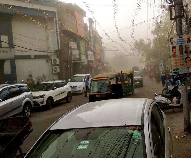 पंजाब में वीरवार को मौसम ने करवट ली है। आसमान में बादल छा गए हैं। जागरण