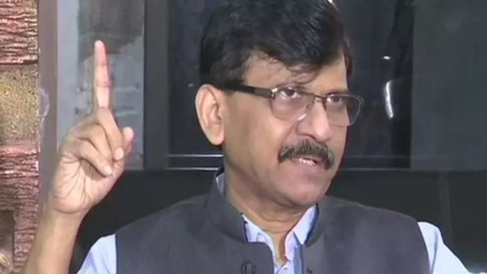 शिवसेना नेता संजय राउत ने असद अहमद के एनकाउंटर पर बयान दिया है।