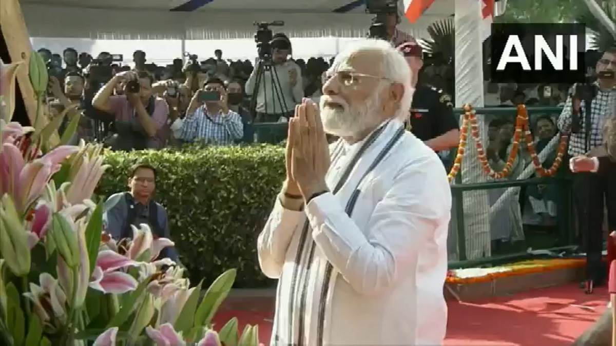 dr br ambedkar jayanti 2023 bjp pm modi president droupadi murmu ram nath kovind congress sonia gandhi mallikarjun kharge and other politician pays tribute to baba saheb on his birth anniversary