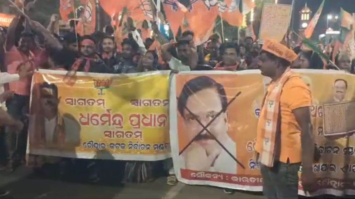 clash between two factions of cuttack bjp workers injured fir registered
