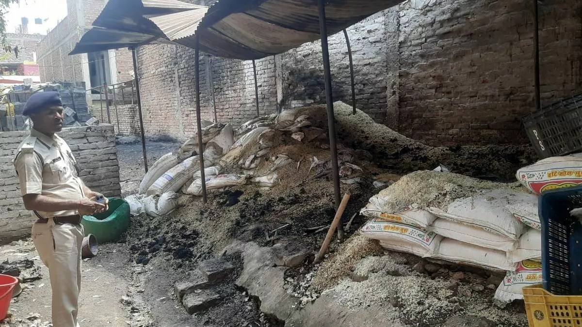 Bhojpur News: बिहिया में जबरन कब्जा को लेकर बवाल, जमकर हुई मारपीट और आगजनी; 7 लोग घायल