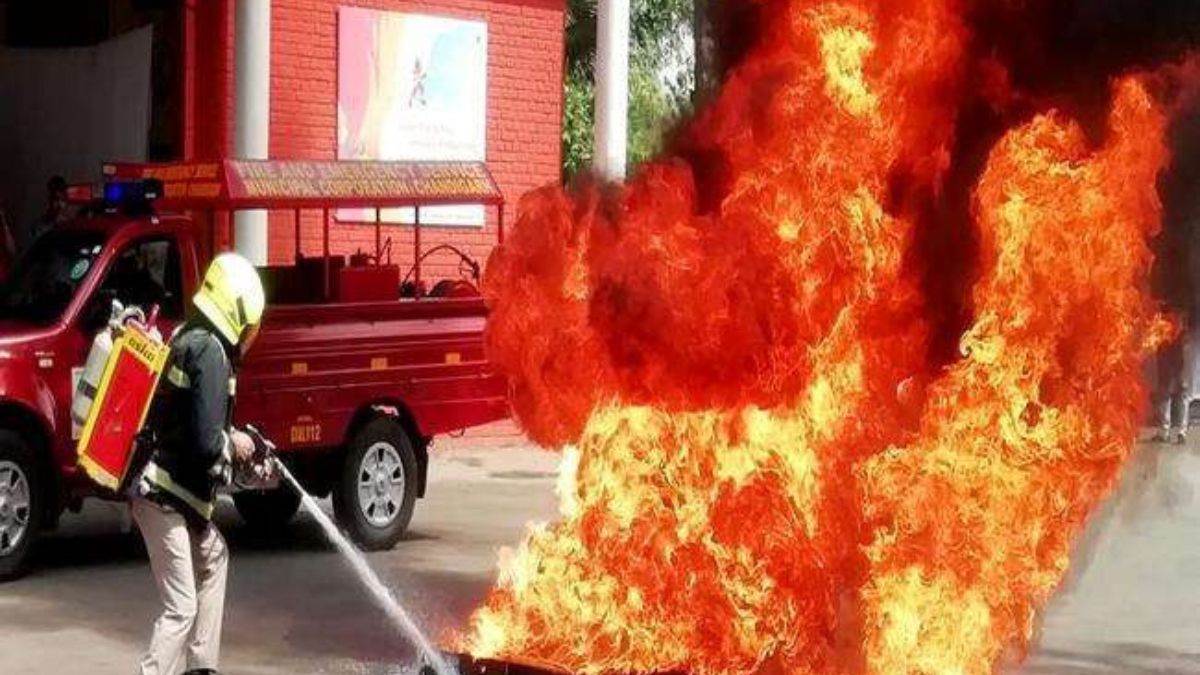 fire safety week starts from 1th april in up government invests 184 crore in equipment