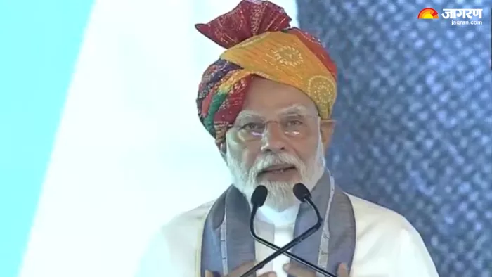 हिसार से अयोध्या के फ्लाइट को PM मोदी ने दिखाई हरी झंडी।