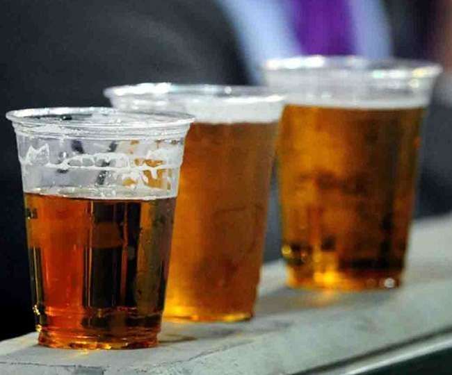 illegal sales of liquor in rohtak are fiercely under lockdown now excise department will take action