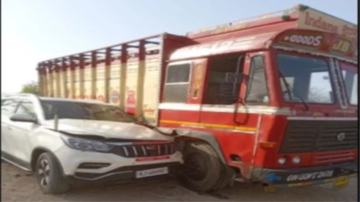 राजस्थान अल्पसंख्यक मामलों के मंत्री सालेह मोहम्मद की कार जोधपुर के समीप दुर्घटनाग्रस्त
