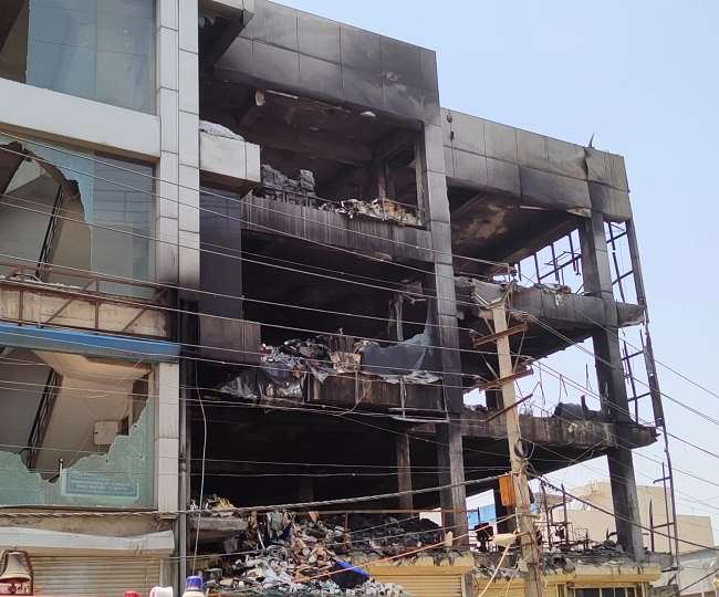 Mundka Fire: जानिए कैसा था हादसे के तुरंत बाद का मंजर, पीड़ित महिलाओं ने बयां किया दर्द