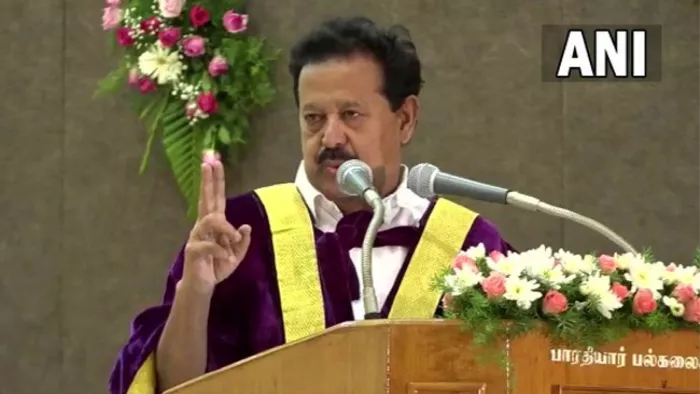 हिंदी भाषा को लेकर छिड़ी रार, तमिलनाडु के मंत्री ने अपने बयान पर दी सफाई