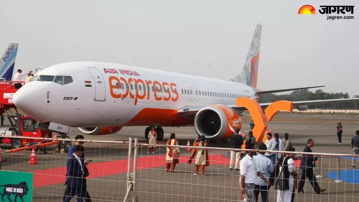 एयर इंडिया एक्सप्रेस की फ्लाइट रद होने कारण एक दिल दहला देने वाली घटना सामने आई है।