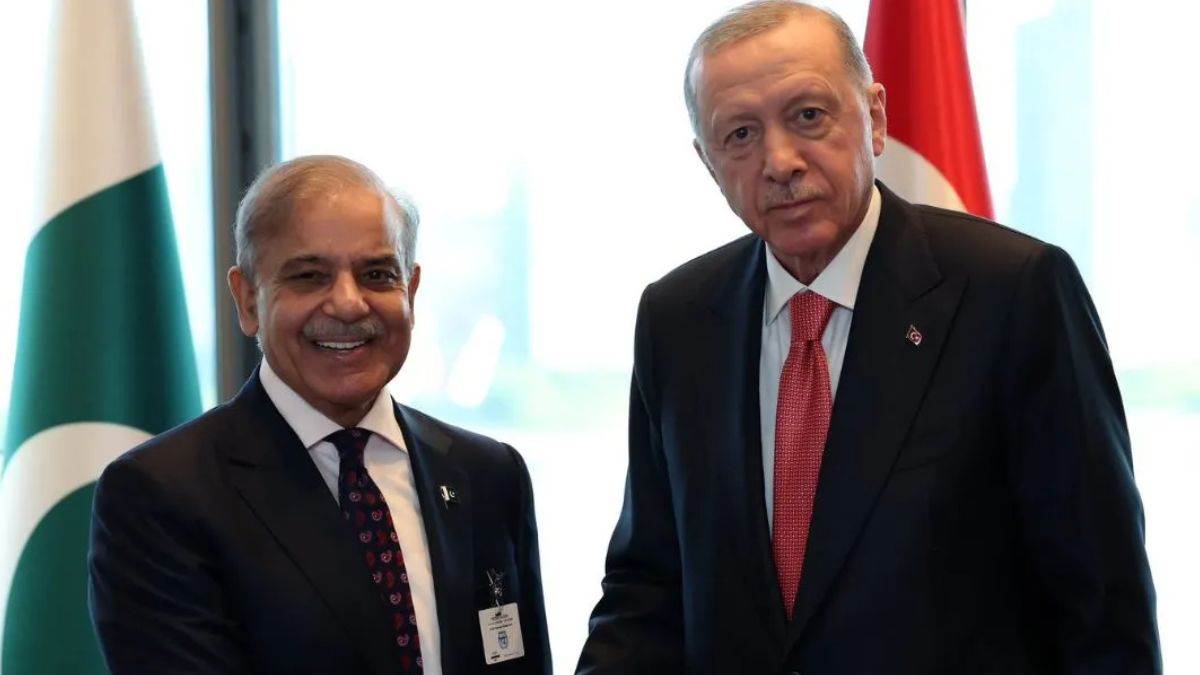 https://www.jagranimages.com/images/newimg/14052025/14_05_2025-boycott_turkey_1_23937464.jpg