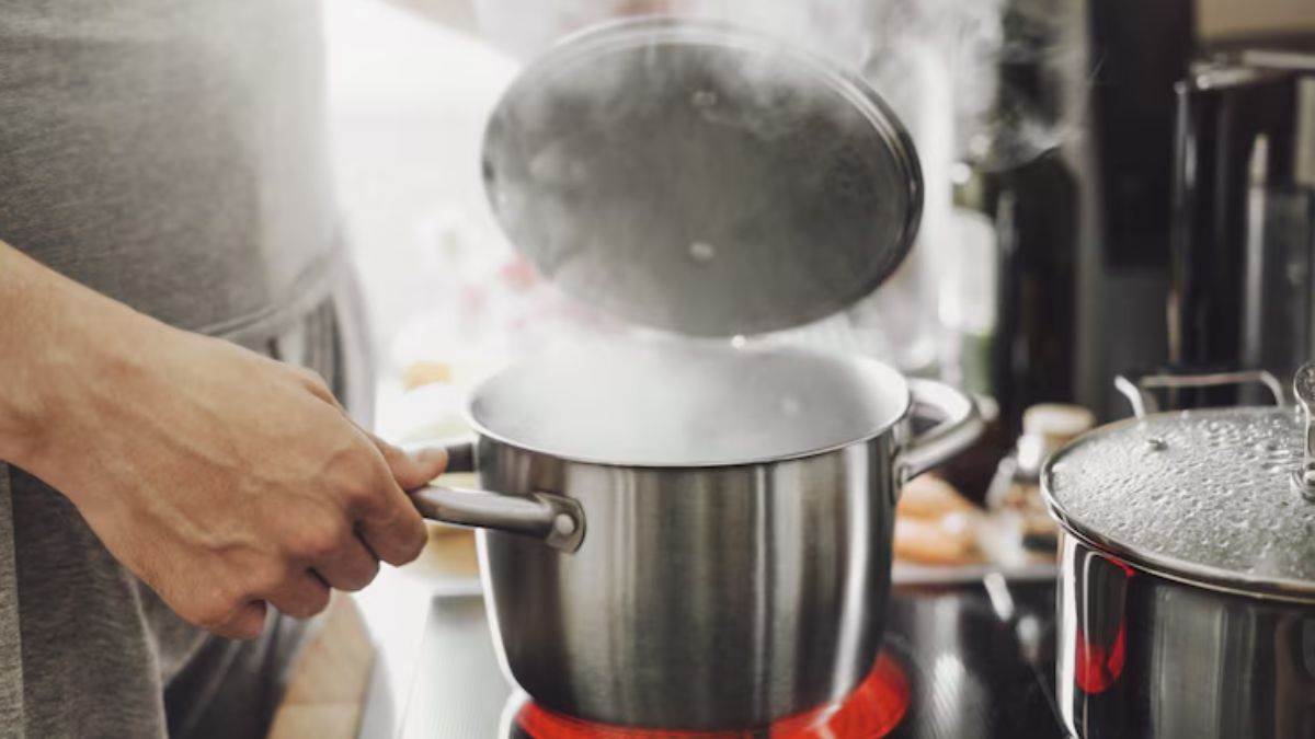 do not cook these food items in pressure cooker its harmful for your health