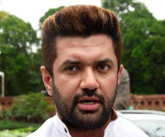 अपनी ही पार्टी में अकेले पड़ गए एलजेपी सुप्रीमो चिराग पासवान। फाइल तस्&zwj;वीर।