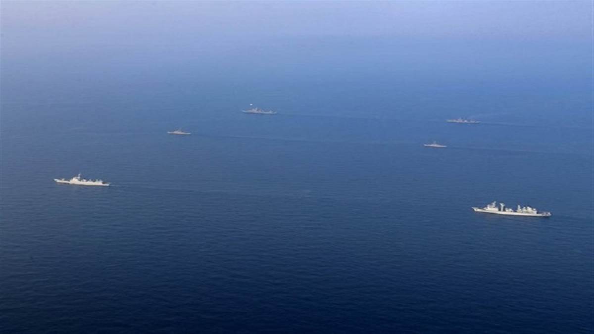 South China Sea Dispute: चीन ने विवादित दक्षिण चीन सागर में फिलीपींस की नौकाओं को रोका, बढ़ा तनाव