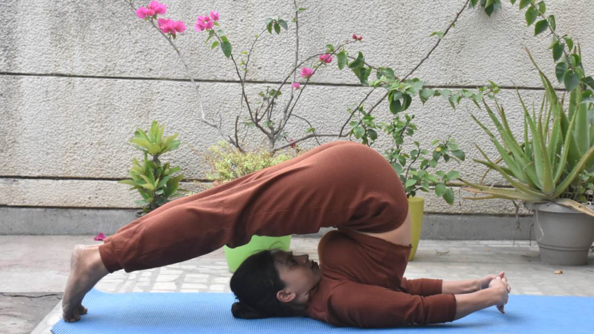 https://www.jagranimages.com/images/newimg/14062022/14_06_2022-halasana_benefits_22799693.jpg