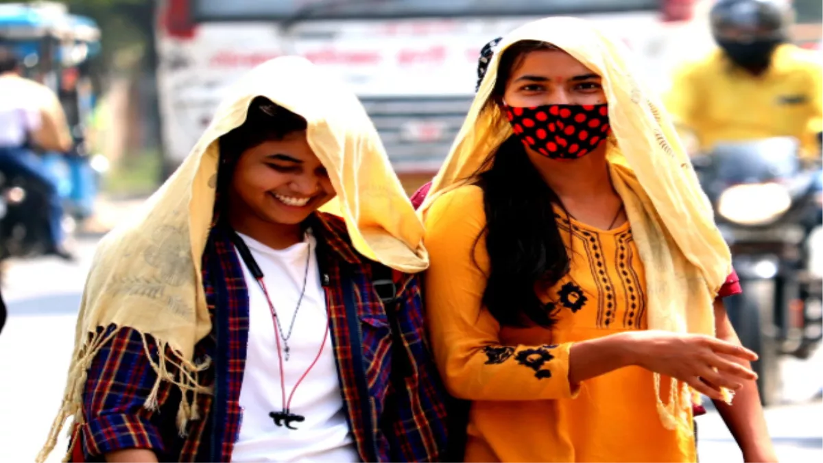 Weather Update मौसम का सितम जारी 42 डिग्री पहुंचा तापमान बिजली की