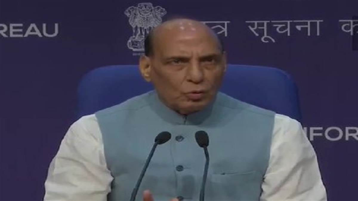 रक्षा मंत्री राजनाथ सिंह ने Agnipath Recruitment Scheme का ऐलान किया