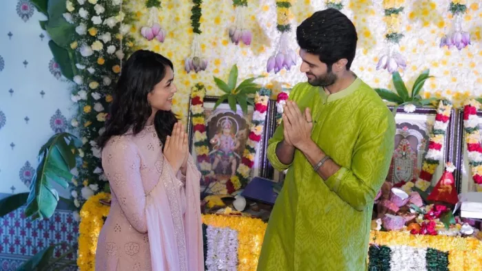 Mrunal Thakur and Vijay Deverakonda Photo Credit Instagram