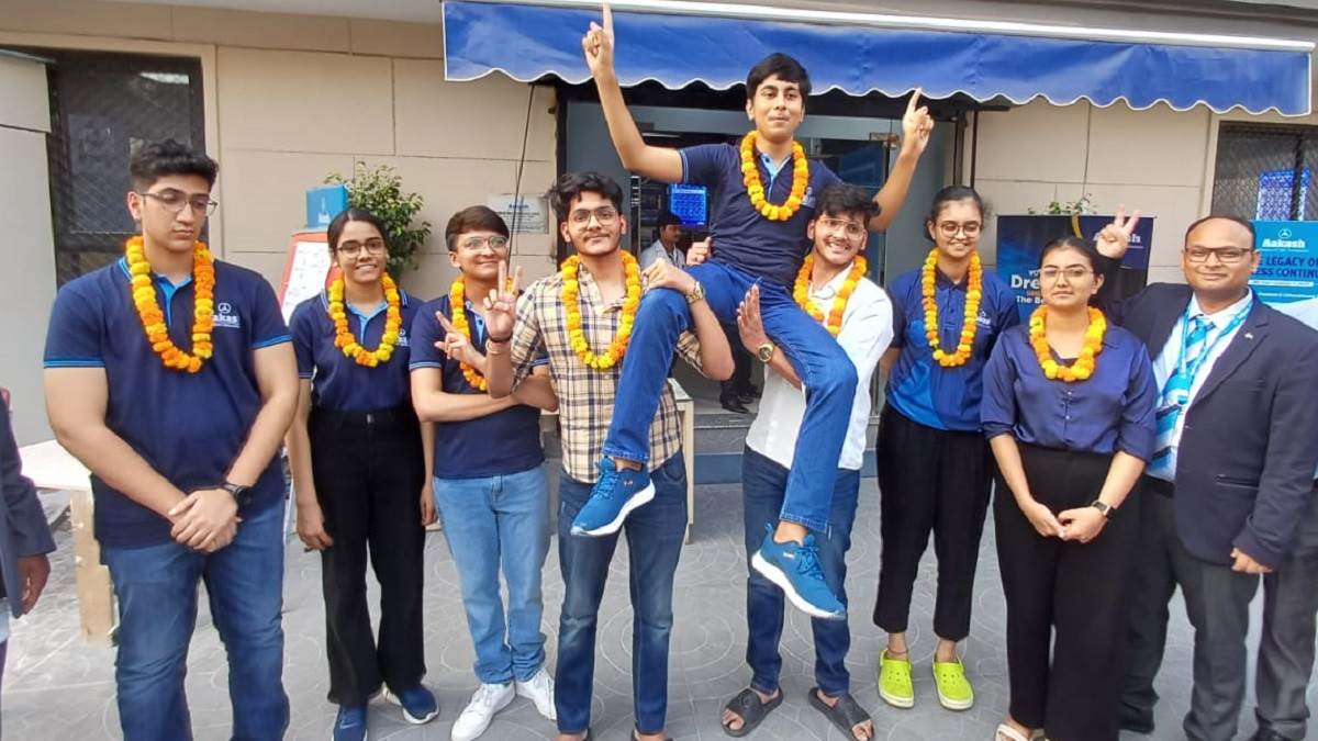 https://www.jagranimages.com/images/newimg/14062025/14_06_2025-muktesh_tanmay_dainik_jagran_23963883_173419495.jpg