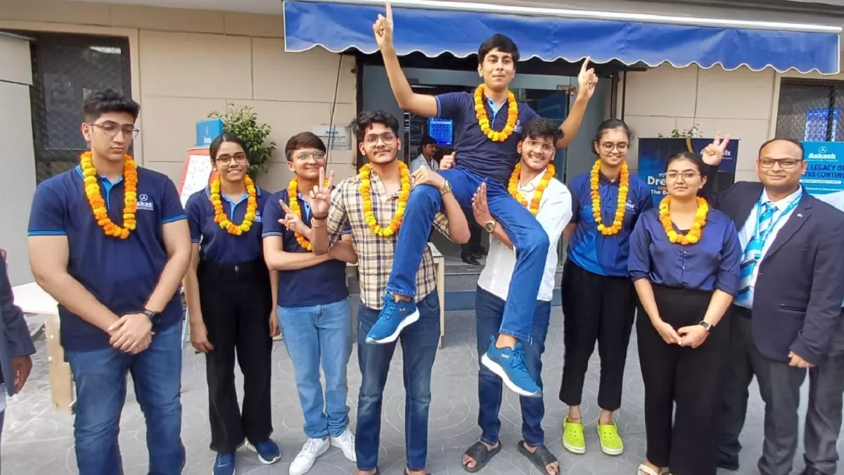 NEET UG Result 2025 : नीट यूजी 2025 के परिणाम जारी, लखनऊ के मुक्तेश तन्मय को 36वीं रैंक