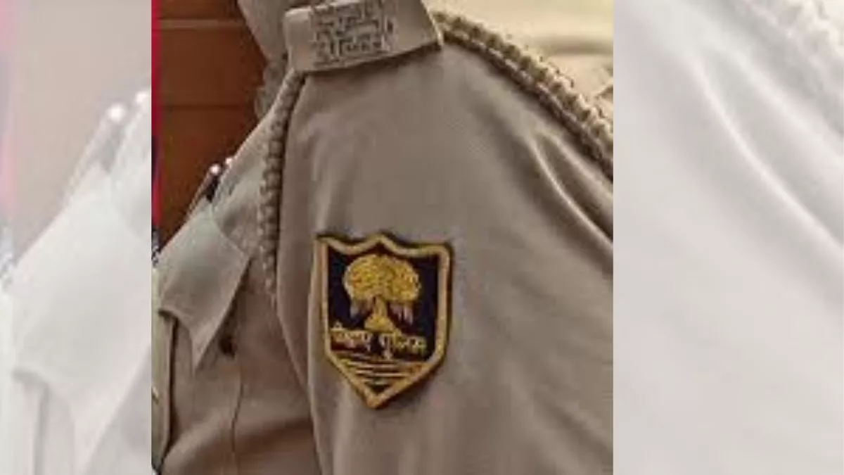 Motihari News: बाइक मालिक को थप्पड़ मारने पर महिला ASI निलंबित, पुलिस की गाड़ी चलाने वाले प्राइवेट चालक पर केस