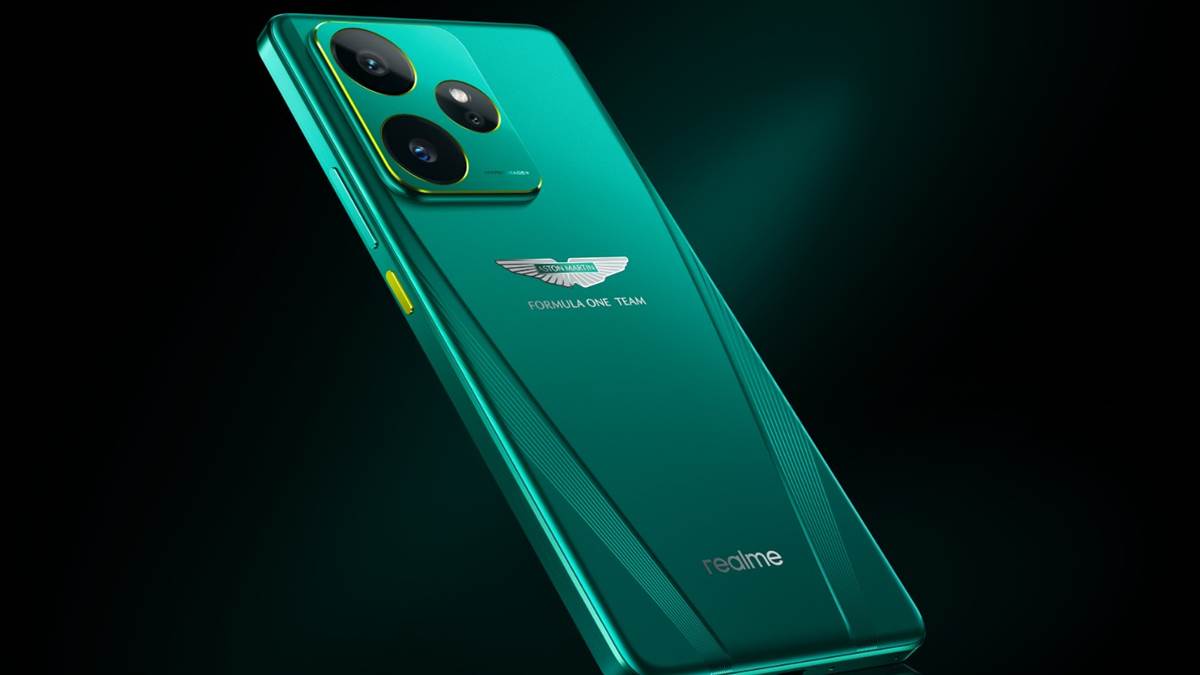 https://www.jagranimages.com/images/newimg/14062025/14_06_2025-realme_gt_7_dream_edition_23964183.jpg