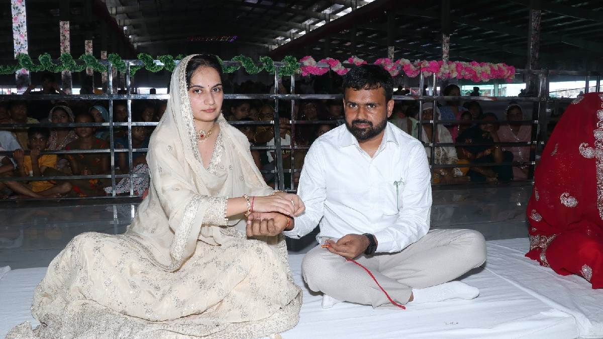 yamunanagar news software engineers dowry free wedding inspires vishal and arsha wedding