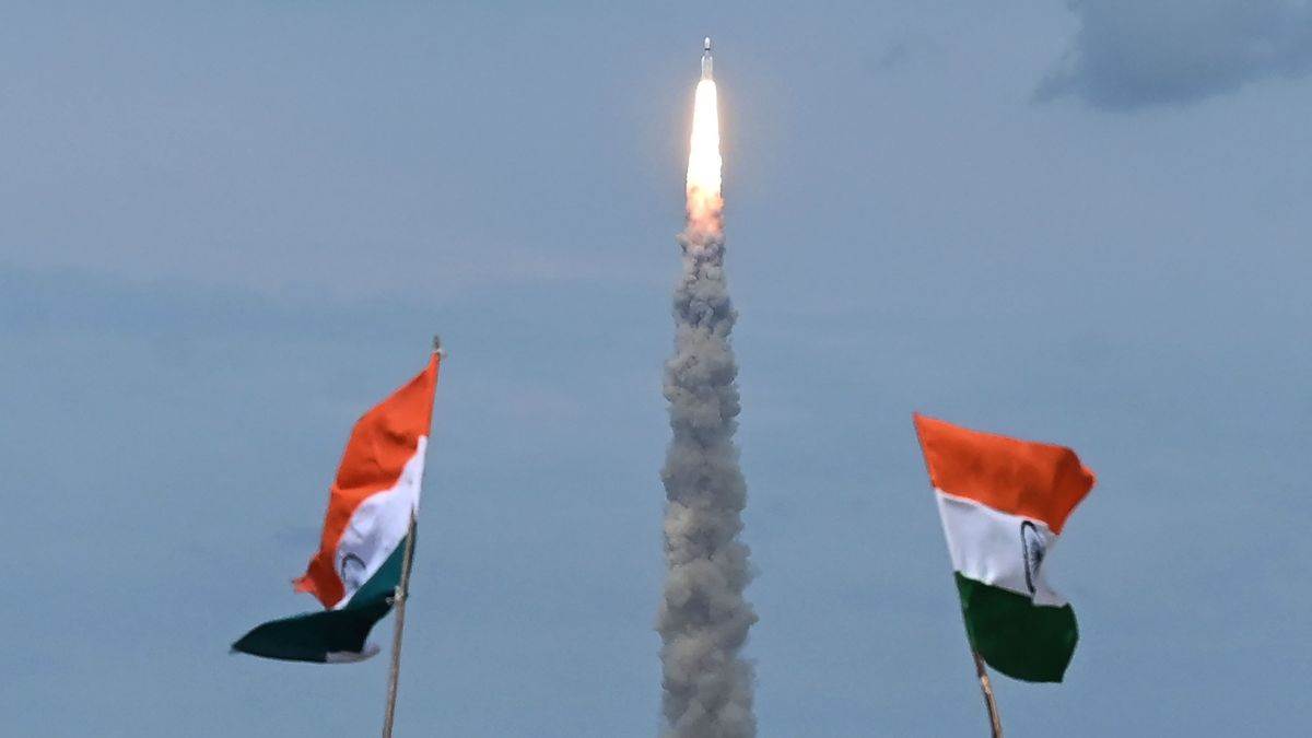 https://www.jagranimages.com/images/newimg/14072023/14_07_2023-chandrayaan_23471224.jpg