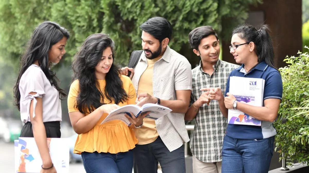 CA Intermediate Exam के लिए पंजीकरण शुरू, छात्र इस तारीख तक भर सकते हैं परीक्षा फॉर्म; ऐसे करें अप्‍लाई