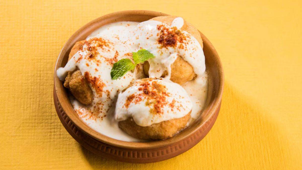 https://www.jagranimages.com/images/newimg/14072024/14_07_2024-dahi_vada_23758526.jpg