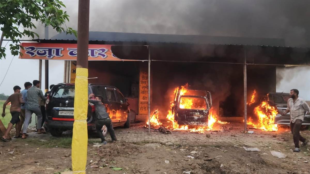 ambulance catches fire due to petrol leak creates panic badaun news
