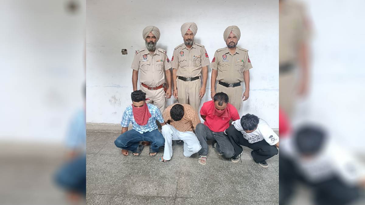 4 henchmen of gangster jaggu bhagwanpuria arrested with weapons in batala