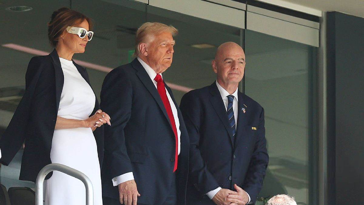 https://www.jagranimages.com/images/newimg/14072025/14_07_2025-donald_trump_at_fifa_world_cup_23983613.jpg