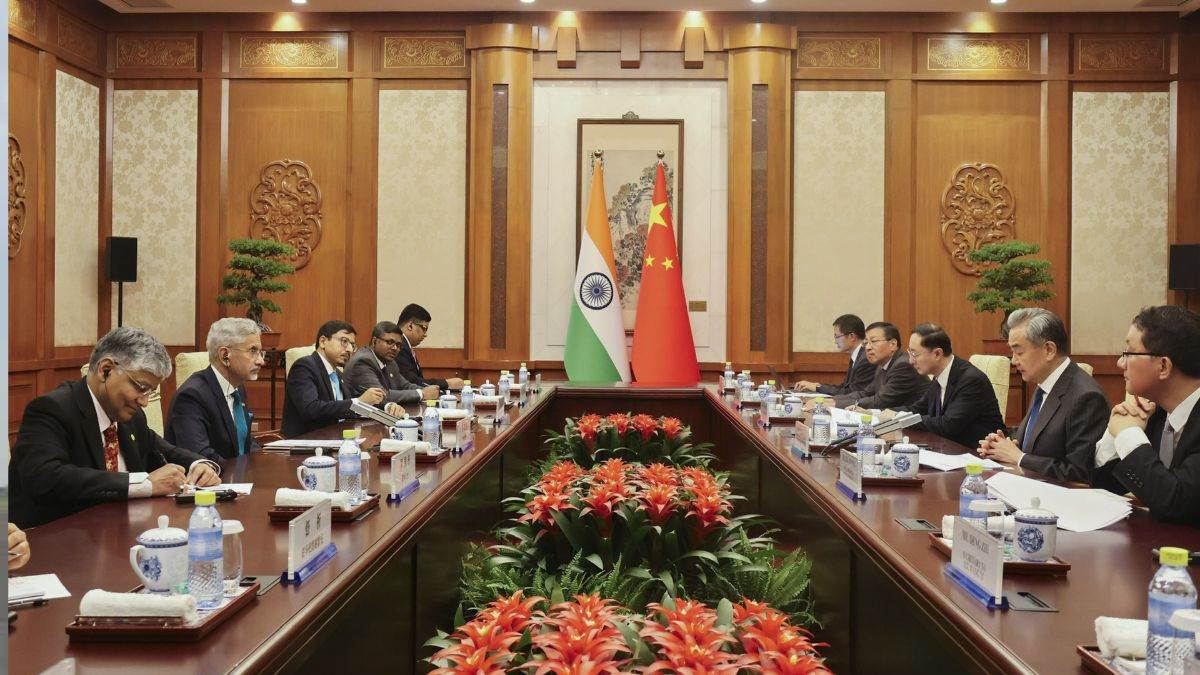 https://www.jagranimages.com/images/newimg/14072025/14_07_2025-jaishanker_23984263.jpg