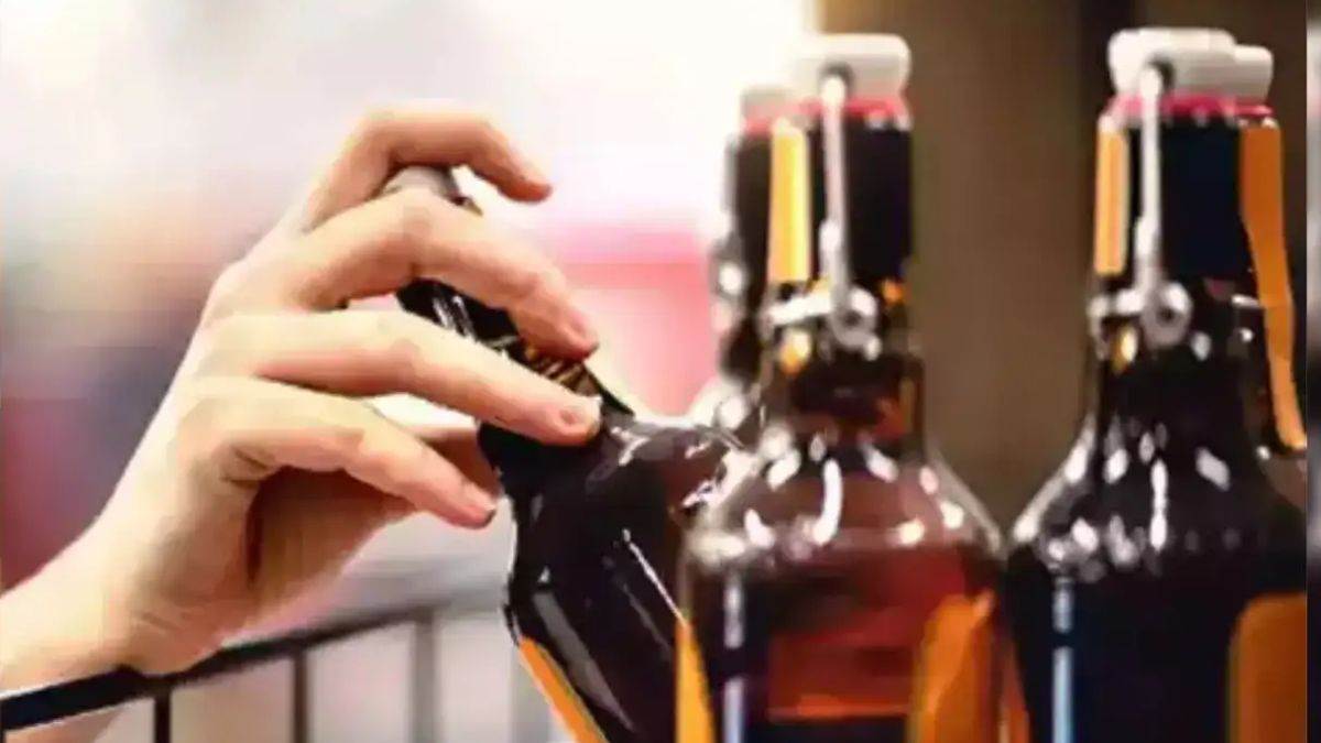 https://www.jagranimages.com/images/newimg/14072025/14_07_2025-jharkhand_liquor_scam_2_23983527.jpg