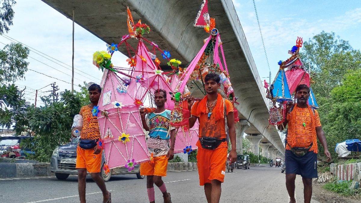 https://www.jagranimages.com/images/newimg/14072025/14_07_2025-kanwar_yatra_2_23983635.jpg