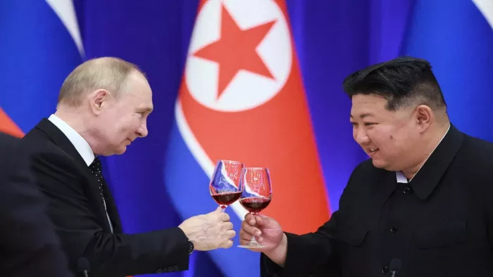 Russia Ukraine War: उत्तर कोरिया के नेता ने रूस का किया समर्थन।(फोटो सोर्स: रॉयटर्स)