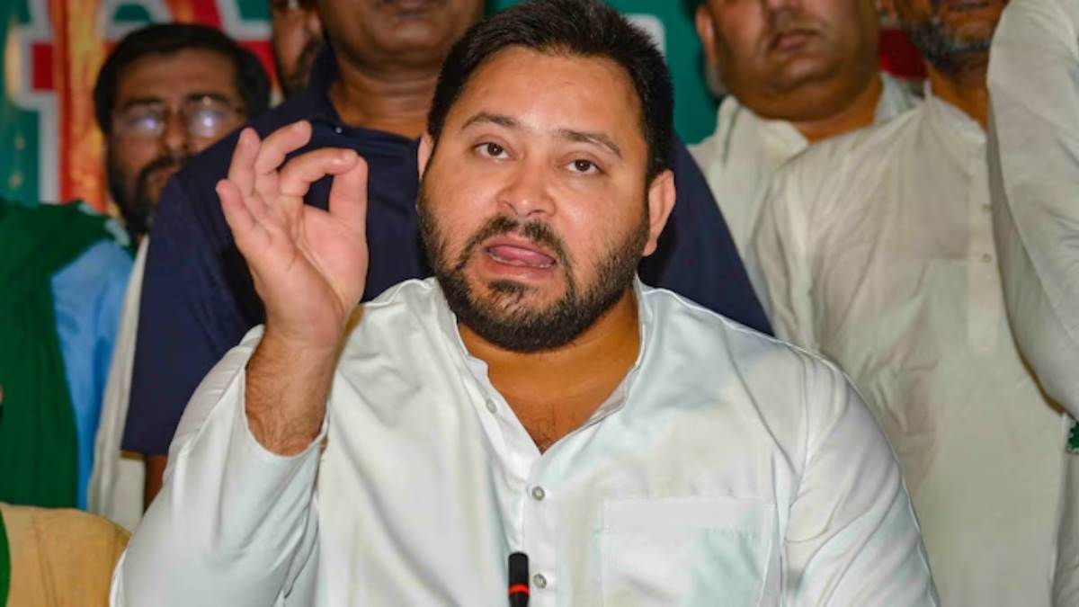 https://www.jagranimages.com/images/newimg/14072025/14_07_2025-tejashwi_yadav_23984238.jpg