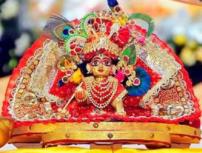 Janmashtami 2021: जन्माष्टमी पर भगवान कृष्ण का ऐसे करें श्रृंगार, पूरे होंगे सभी मनोरथ - Janmashtami 2021 decorate Lord Krishna like this all wishes will be fulfilled