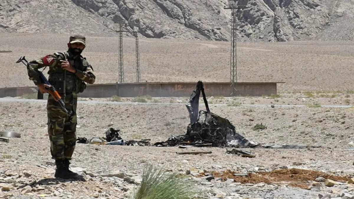 Pakistan: बलूच लिबरेशन आर्मी ने फिर बनाया पाकिस्तानी सेना को निशाना, चौकियों पर दागे राकेट; एक अधिकारी की मौत